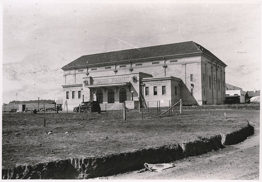 Image of the newly built Captiol Theatre in Canberra 1927