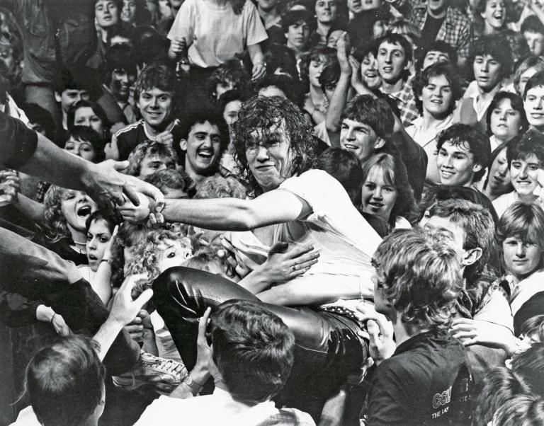 Cold Chisel Last Stand: Crowd surfing | National Film and Sound Archive ...