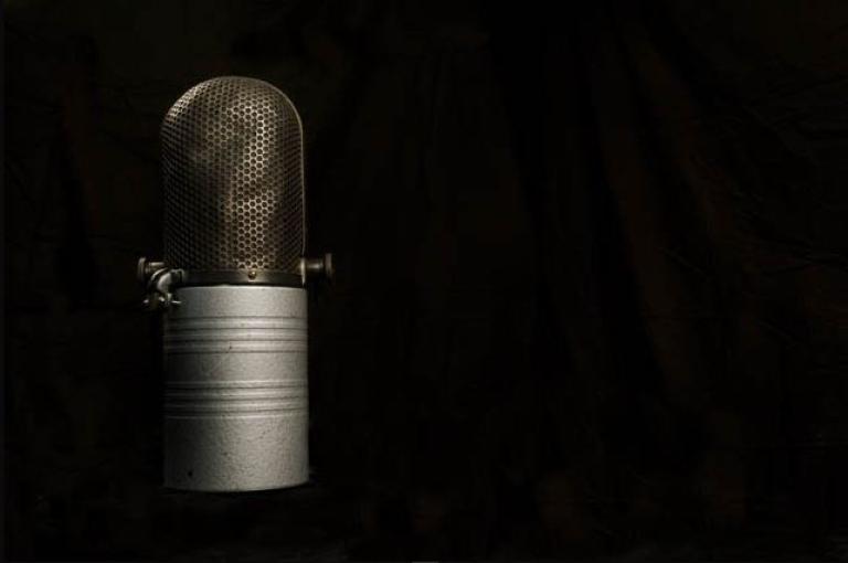 RCA Uni-directional microphone