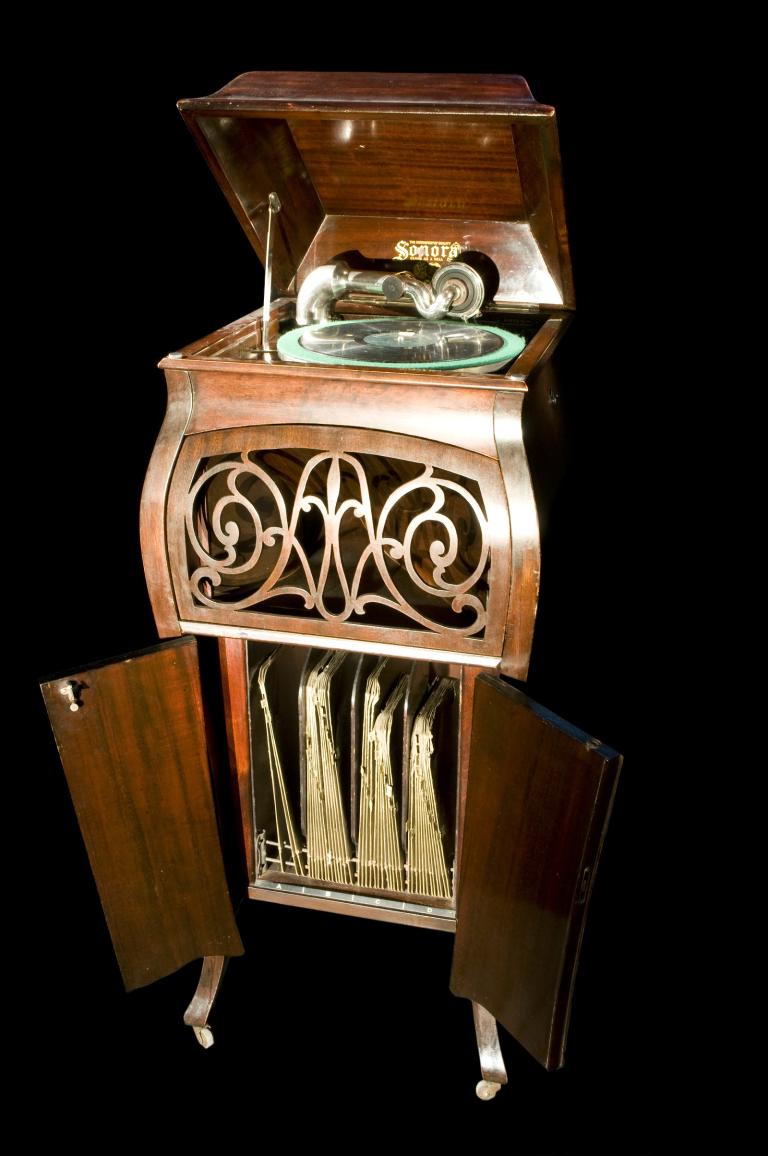 Mahogany coloured Sonora Gramaphone
