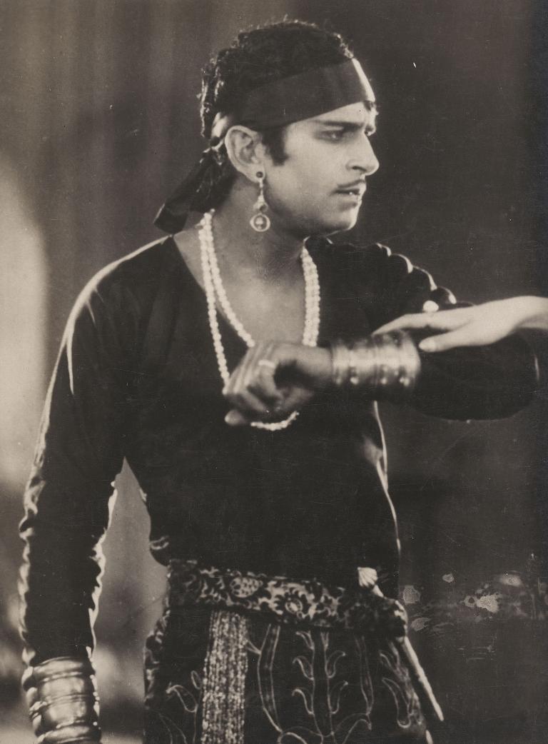 Douglas Fairbanks as the Thief of Bagdad in a still from the film The Thief of Bagdad, 1924.