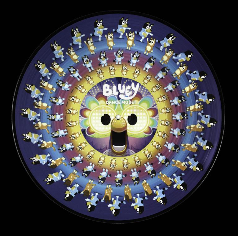 A photo of the cover of the album 'Bluey Dance Mode!'.