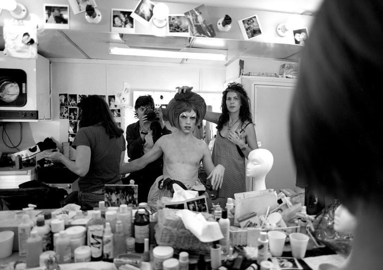 Elise Lockwood photographing Hugo Weaving in the dressing room.