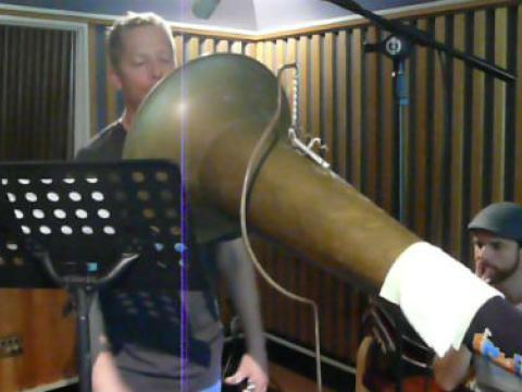 Urthboy performing their song 'Cleopatra' on wax cylinder