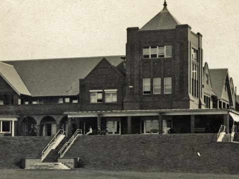 Royal Sydney Golf club clubhouse in Rose Bay in Sydney, circa 1928