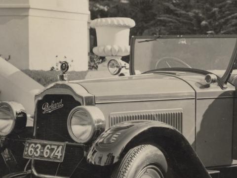 Close up of a 1926 Packard Roadster.