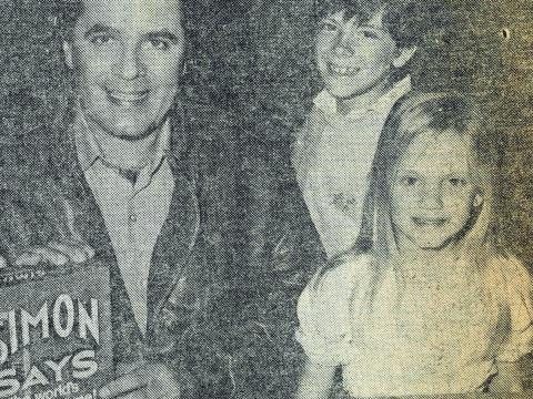 Simon Townsend with his children, Michael and Nadia Townsend in 1986.