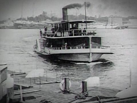 North shore ferry in 1899 pulling into Milson's Point Wharf