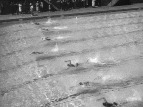 Frame capture of swimmers in the 1938 Empire Games final