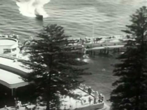 Aerial view of Manly promenade, circa 1940s
