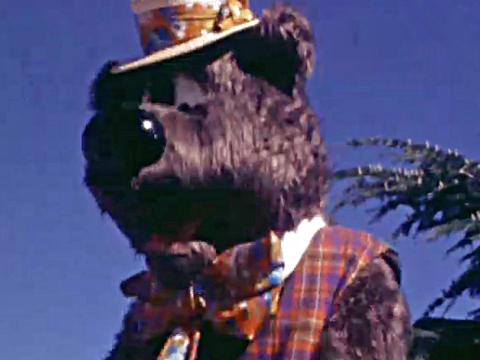 Humphrey B. Bear at the Canberra Week parade, circa 1974