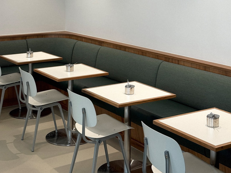 Dom's cafe seating