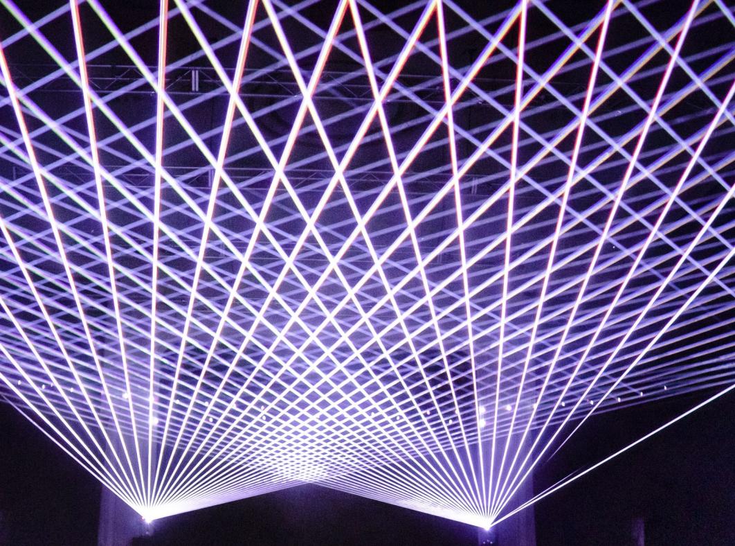 Blue light laser installation