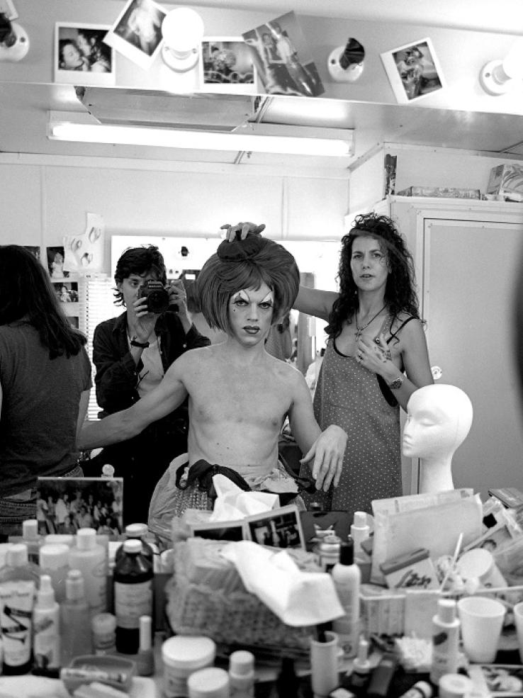 Elise Lockwood photographing Hugo Weaving in the dressing room.