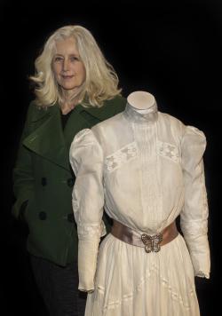 Anne Louise Lambert, Picnic at Hanging Rock (Photgrapher, Darren Weinert)