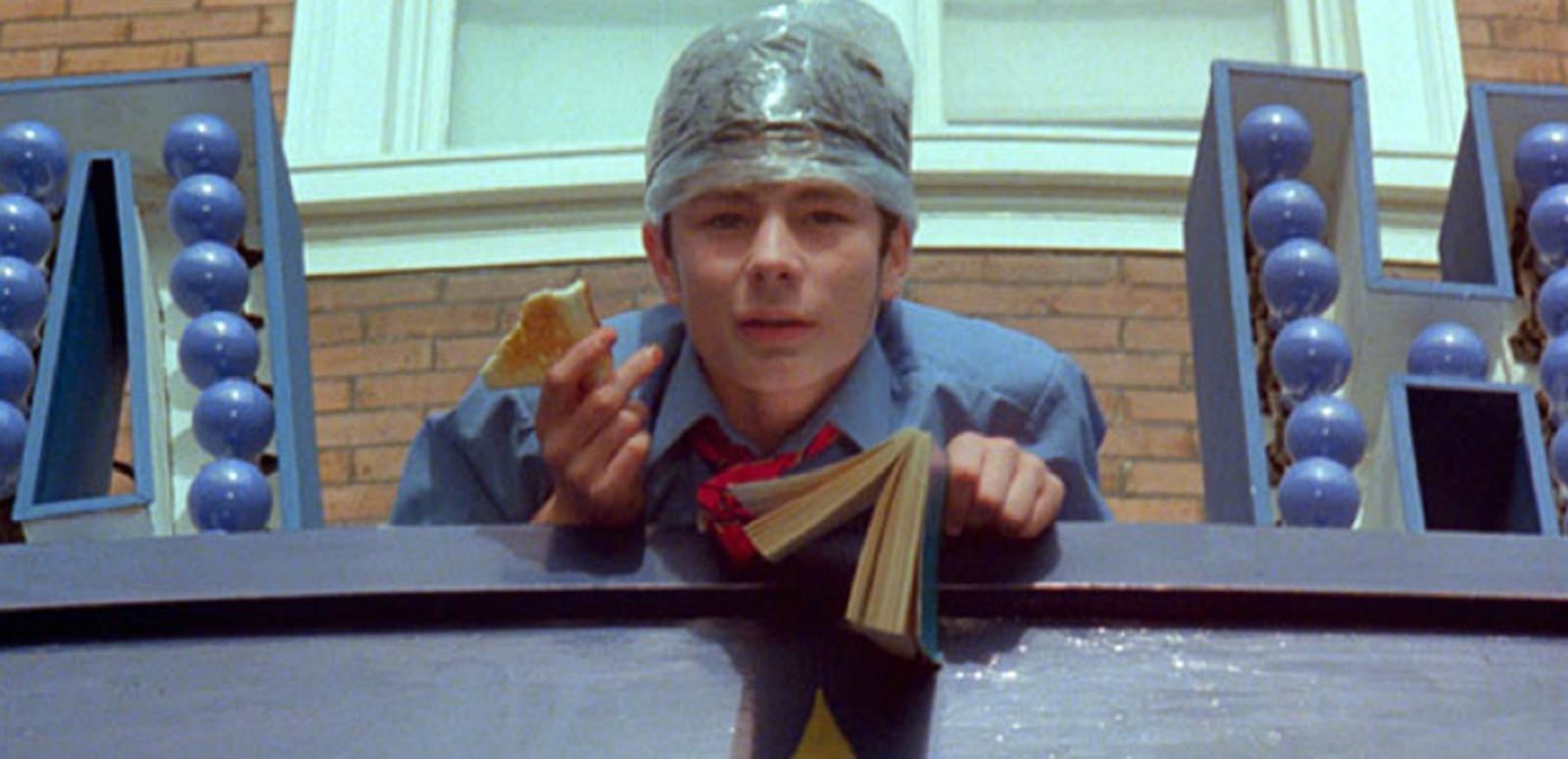 Starstruck hero image Ross O'Donovan in a scene from Starstruck (1982)