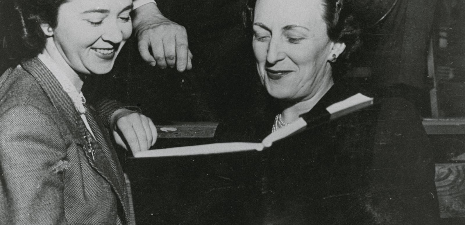 Dorothy Crawford blog hero Dorothy Crawford pictured with Glenda Raymond, circa 1946