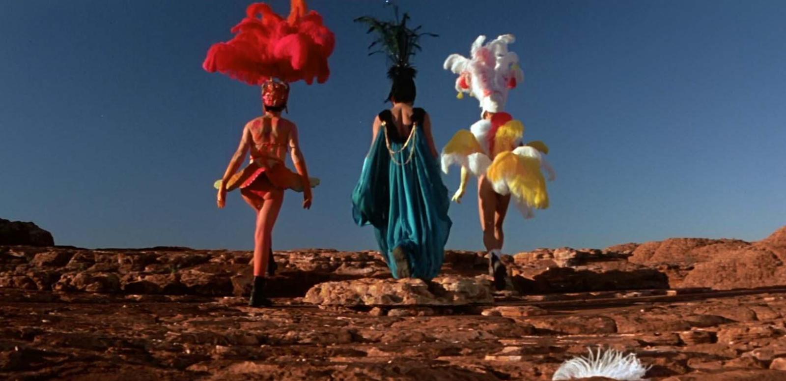 THE ADVENTURES OF PRISCILLA, QUEEN OF THE DESERT (1994) HUGO