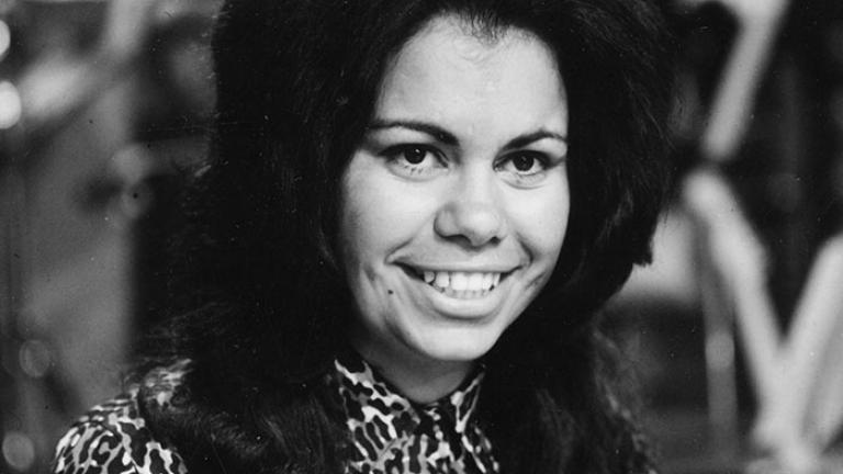 Black and white image of singer Auriel Andrew