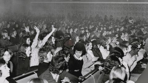 Crowd of teenagers at the Battle of the Sounds competition.
