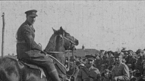 Welcome home committee for Sir John Monash at St Kilda Pier